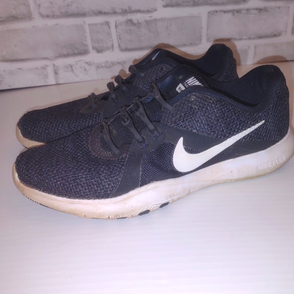 Nike flex size 6